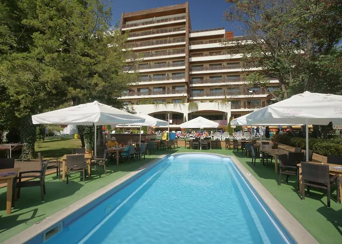 Flamingo 4* Szálloda