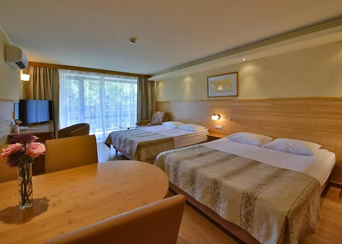 Flamingo 4* Szálloda 4*